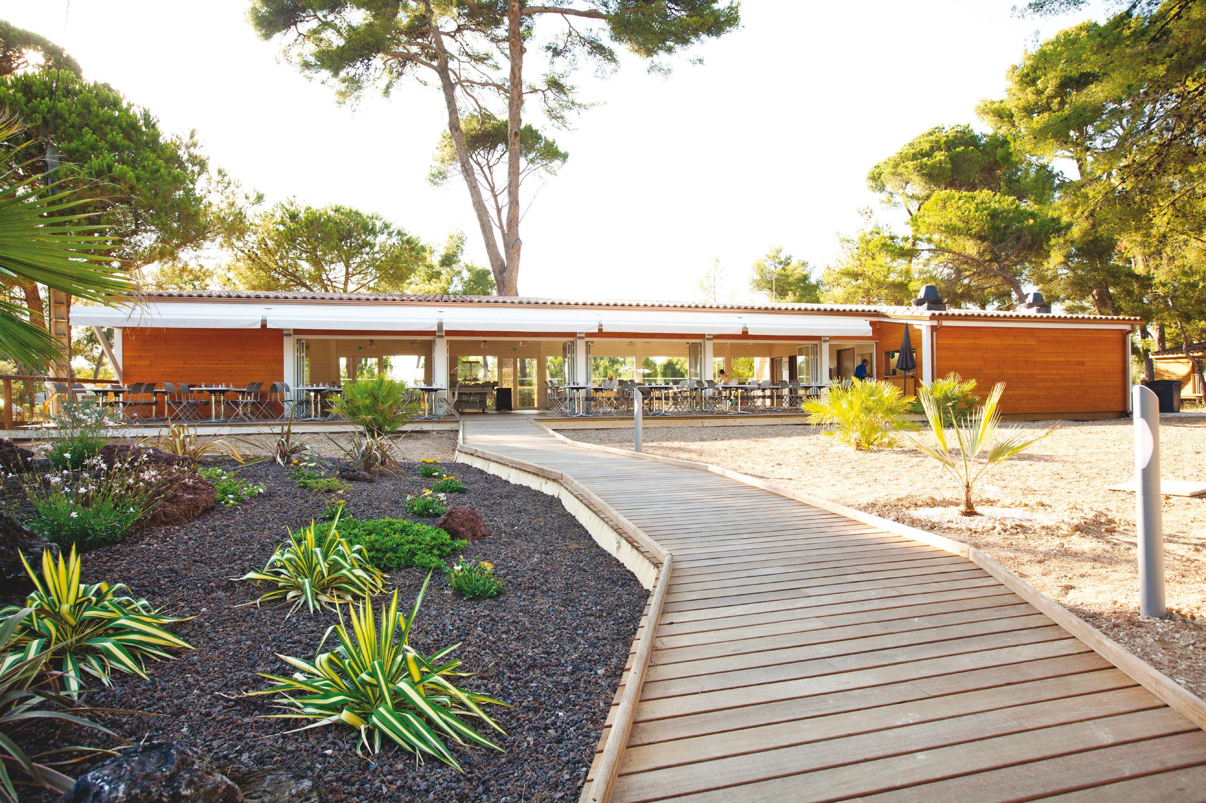 Hotel Club Le Plein Sud Vacances Bleues Hyères Extérieur photo